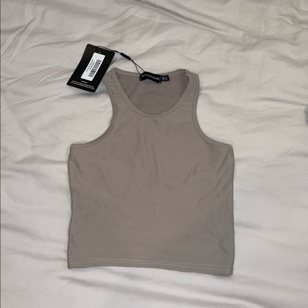 BNWT pretty little thing crop top